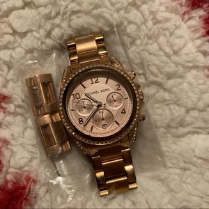 Michael Kors Watch in Rosegold